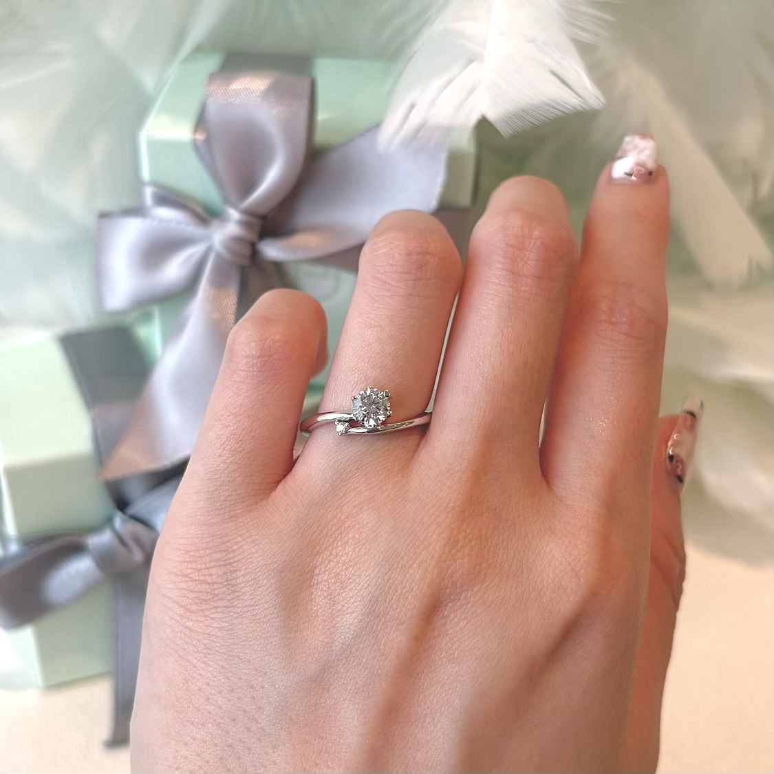 心婚約指輪　爪が隠れハートで可愛いリング