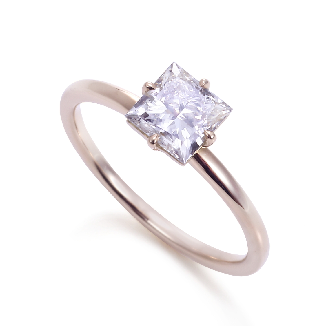 プリンセスカットの指輪