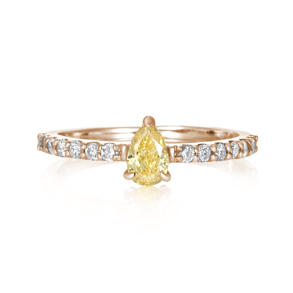 イエローダイヤモンドのリング