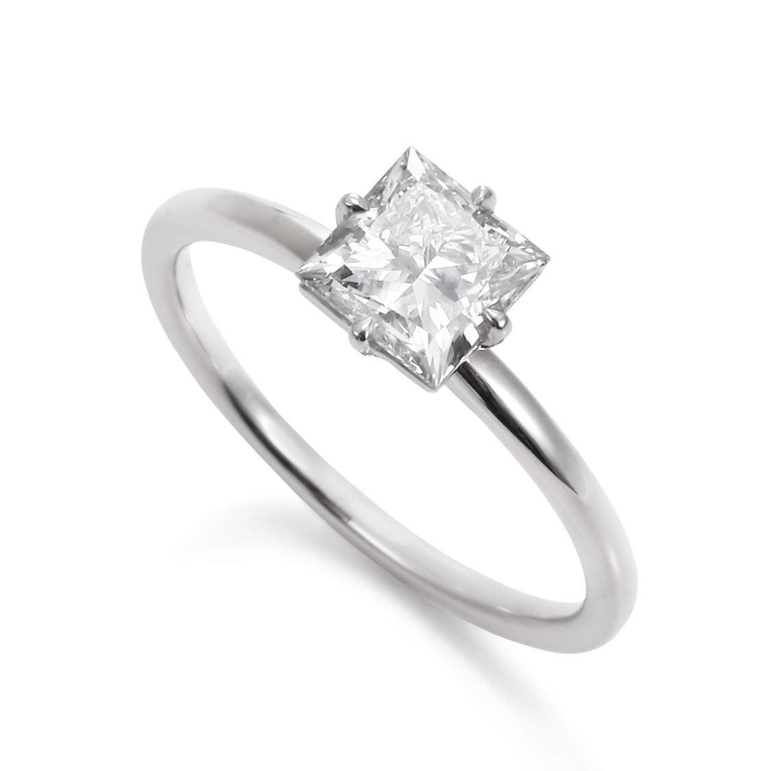 プリンセスカットのジュエリー