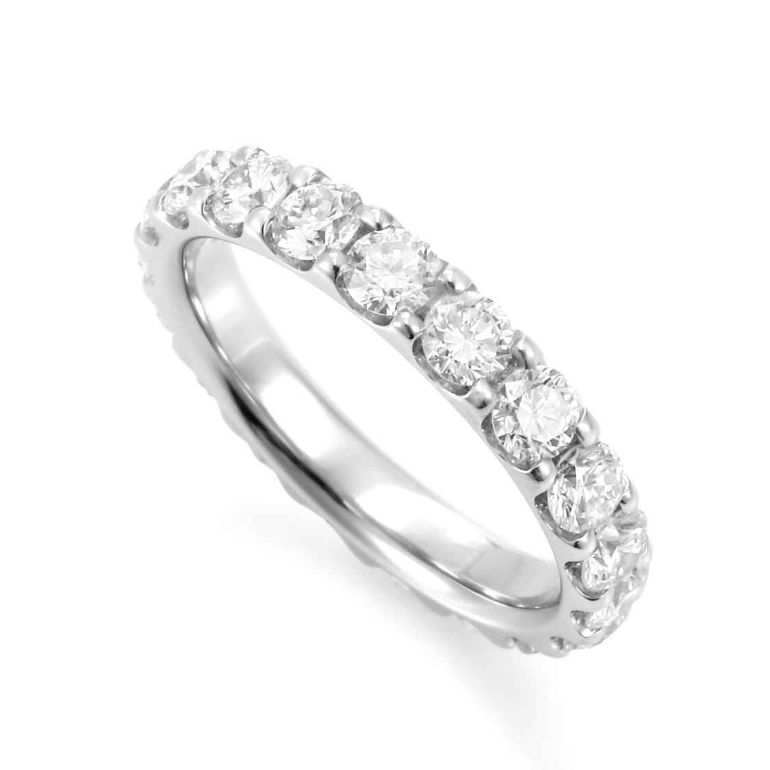 純プラチナ鍛造製法の丈夫なフルエタニティリング