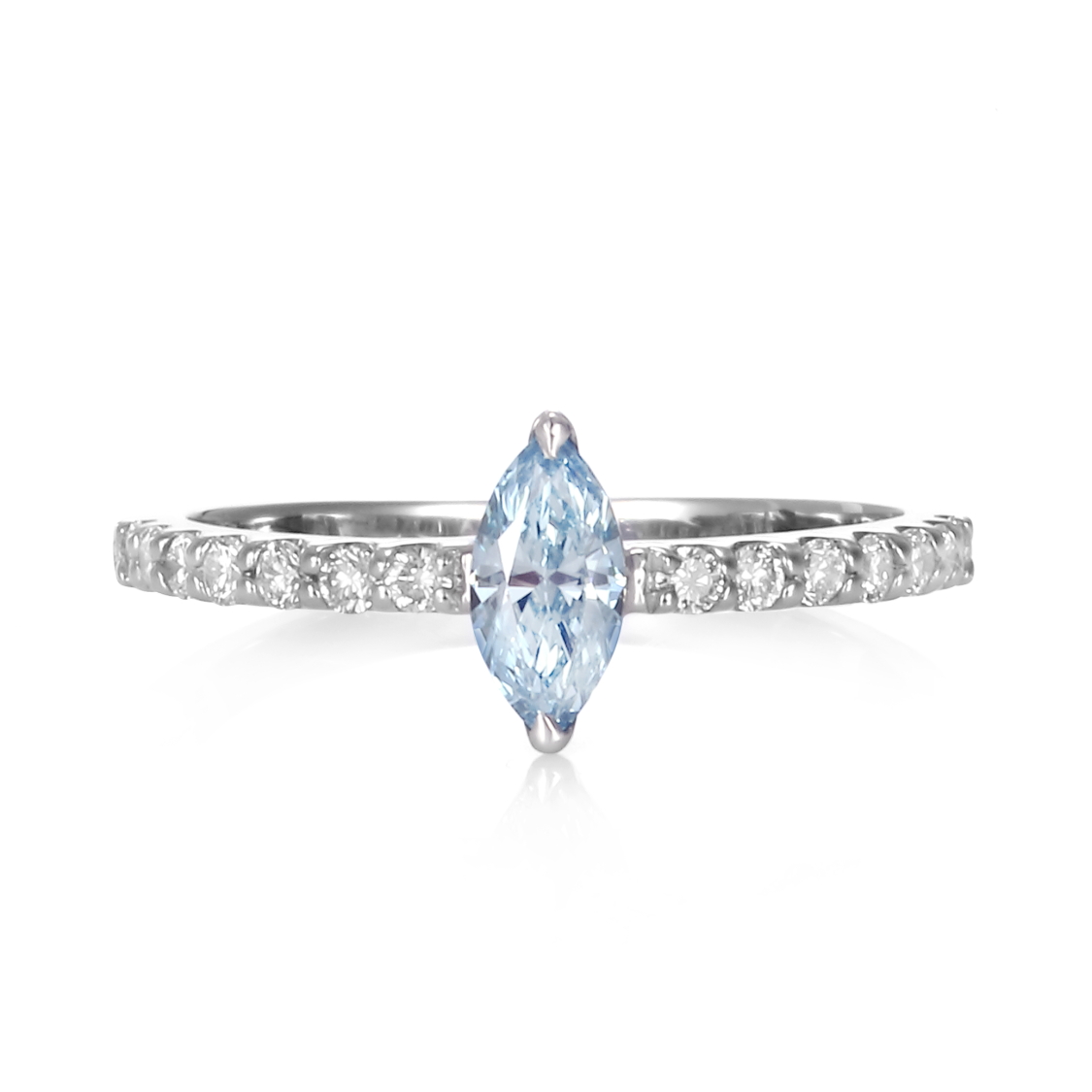 マーキスカットのダイヤモンド