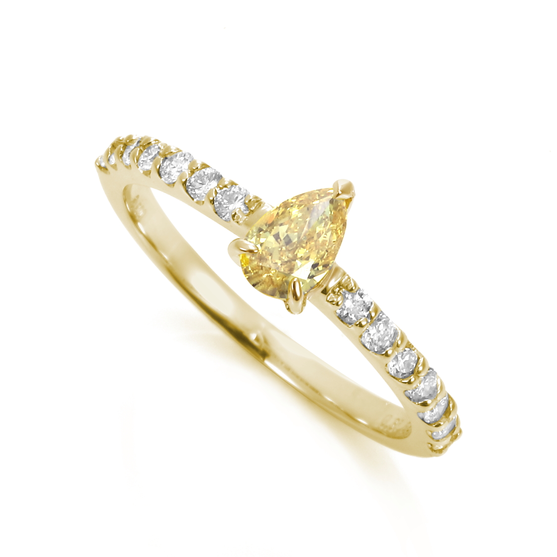 イエローダイヤモンドのハーフエタニティ